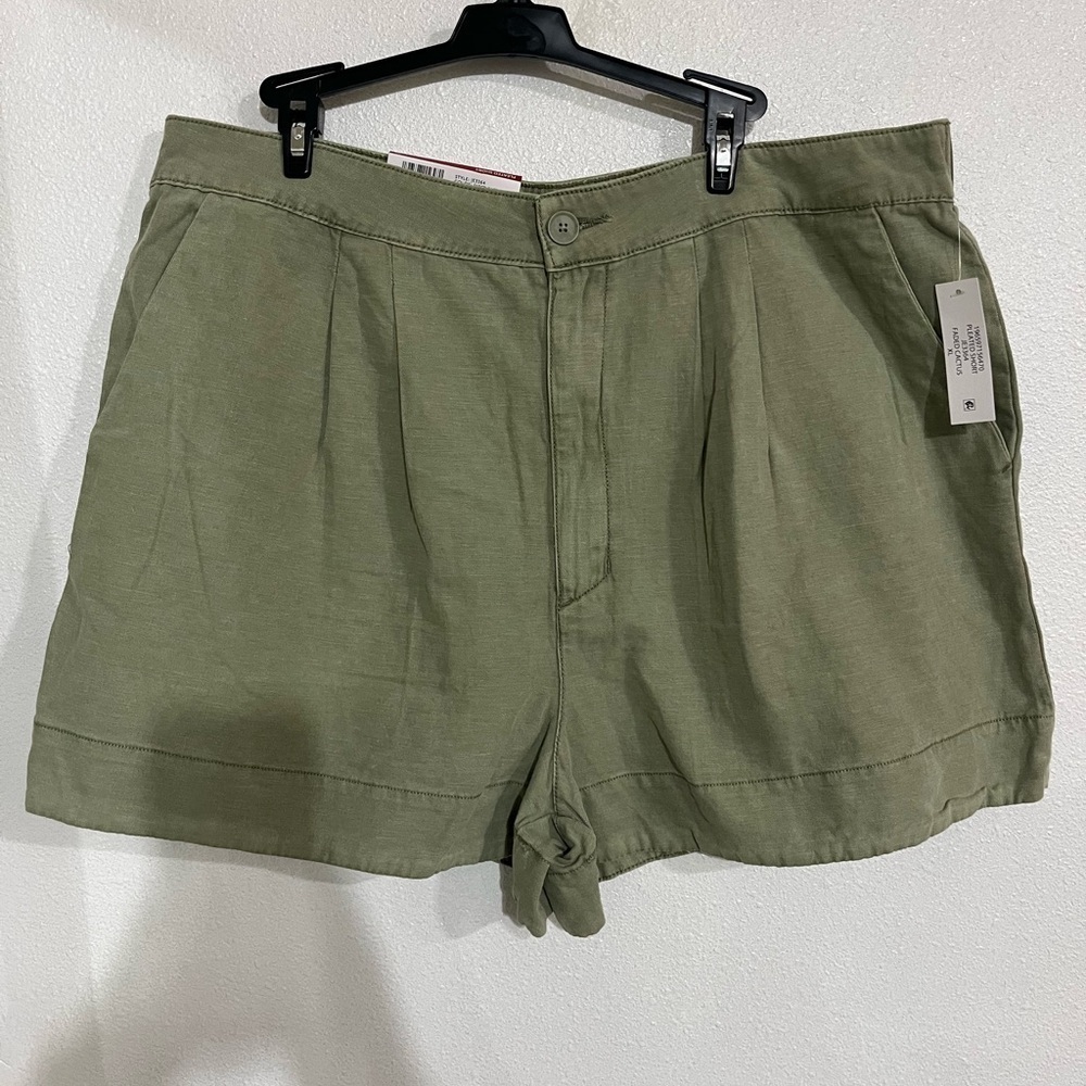Joie washed green pleated short NWT SUMMER Linen blend Sz XL